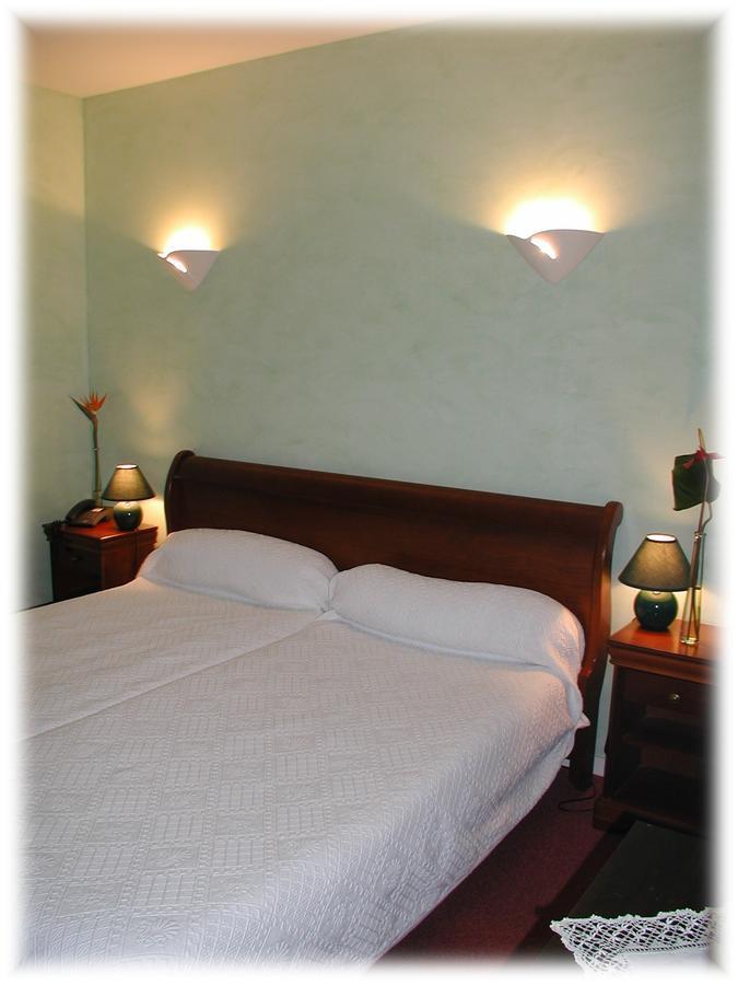 Hôtel Auberge de La Nauze Sagelat Zimmer foto